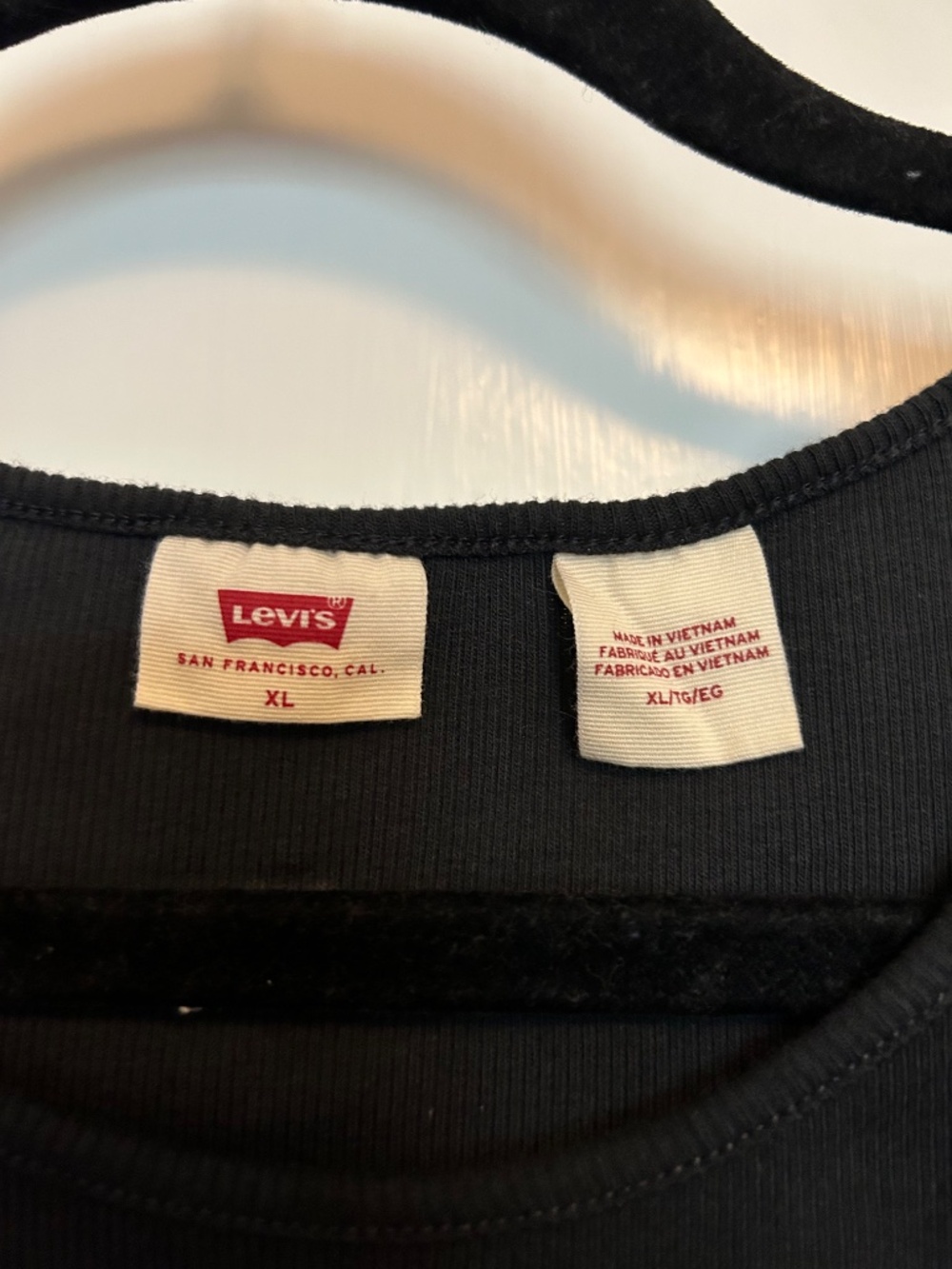 Levi's Ribbed Black Top - Picture 2 of 3